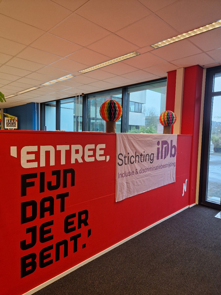 Deze afbeelding is verwijderd. Om veiligheidsredenen zijn alleen afbeeldingen uit het lokale domein toegestaan. Afbeelding verwijderd.